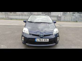 2013 - 2013 PRIUS LEFT HAND BLUE LX63YWP 5-Door