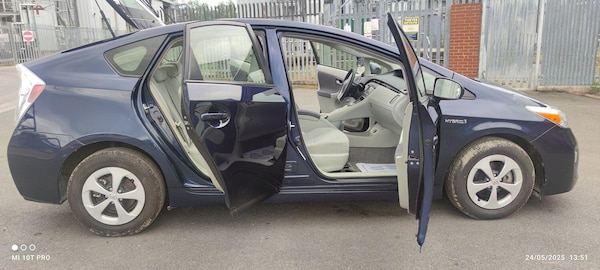 Used Toyota Prius 2013 for sale - 75035033: Photo 29
