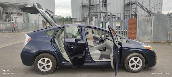 Used Toyota Prius 2013 for sale - 75035033: Photo 31