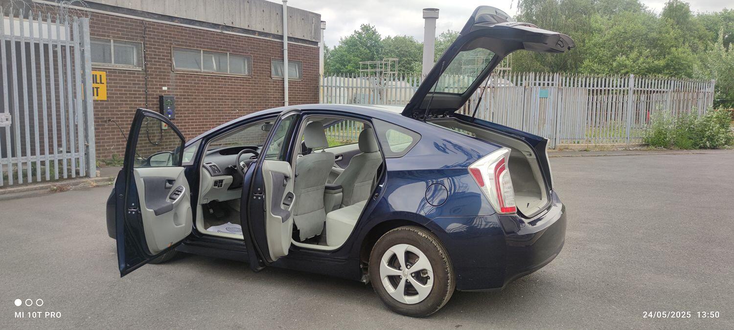 Vehicle 32