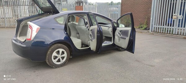 Used Toyota Prius 2013 for sale - 75035033: Photo 33