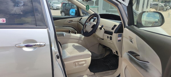 Used Toyota Estima 2018 for sale - 75035035: Photo 15