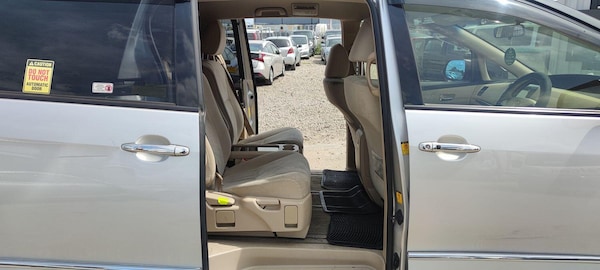 Used Toyota Estima 2018 for sale - 75035035: Photo 17