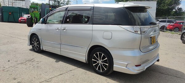 Used Toyota Estima 2018 for sale - 75035035: Photo 7
