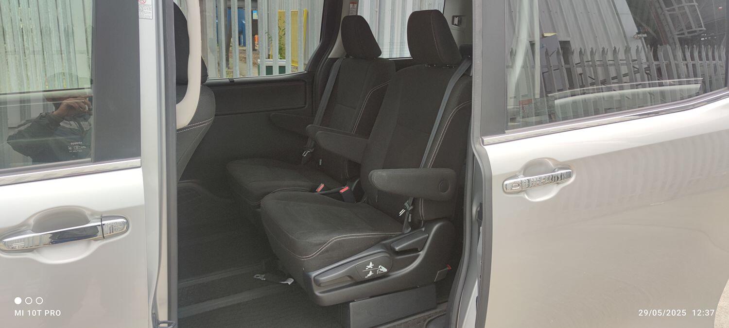 Vehicle 29