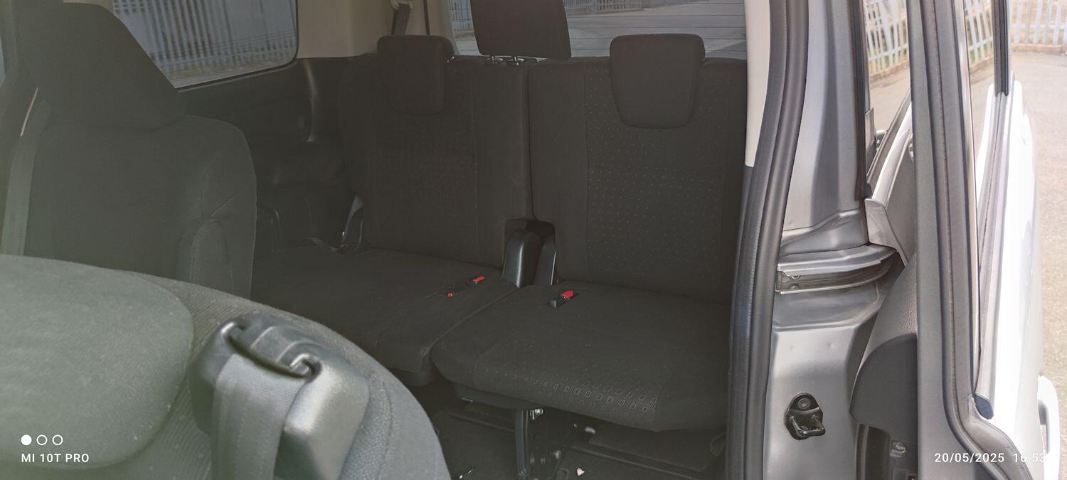 Vehicle 29