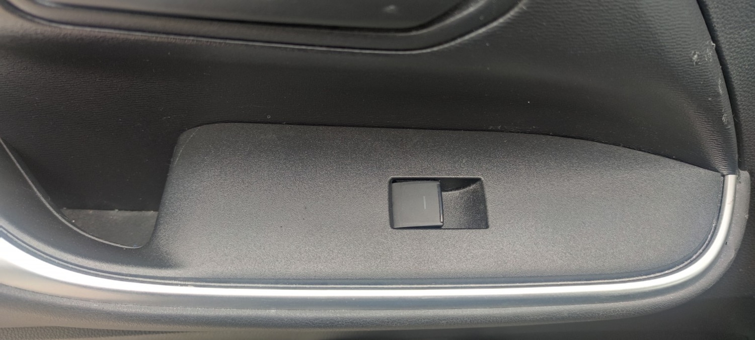 Used Toyota Noah for sale - 76483073: Photo 13