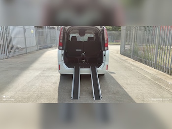 Used Toyota Noah 2024 for sale - 76483073: Photo