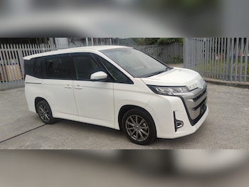 Used Toyota Noah 2024 for sale - 76483073: Photo