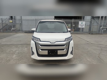 Used Toyota Noah 2024 for sale - 76483073: Photo