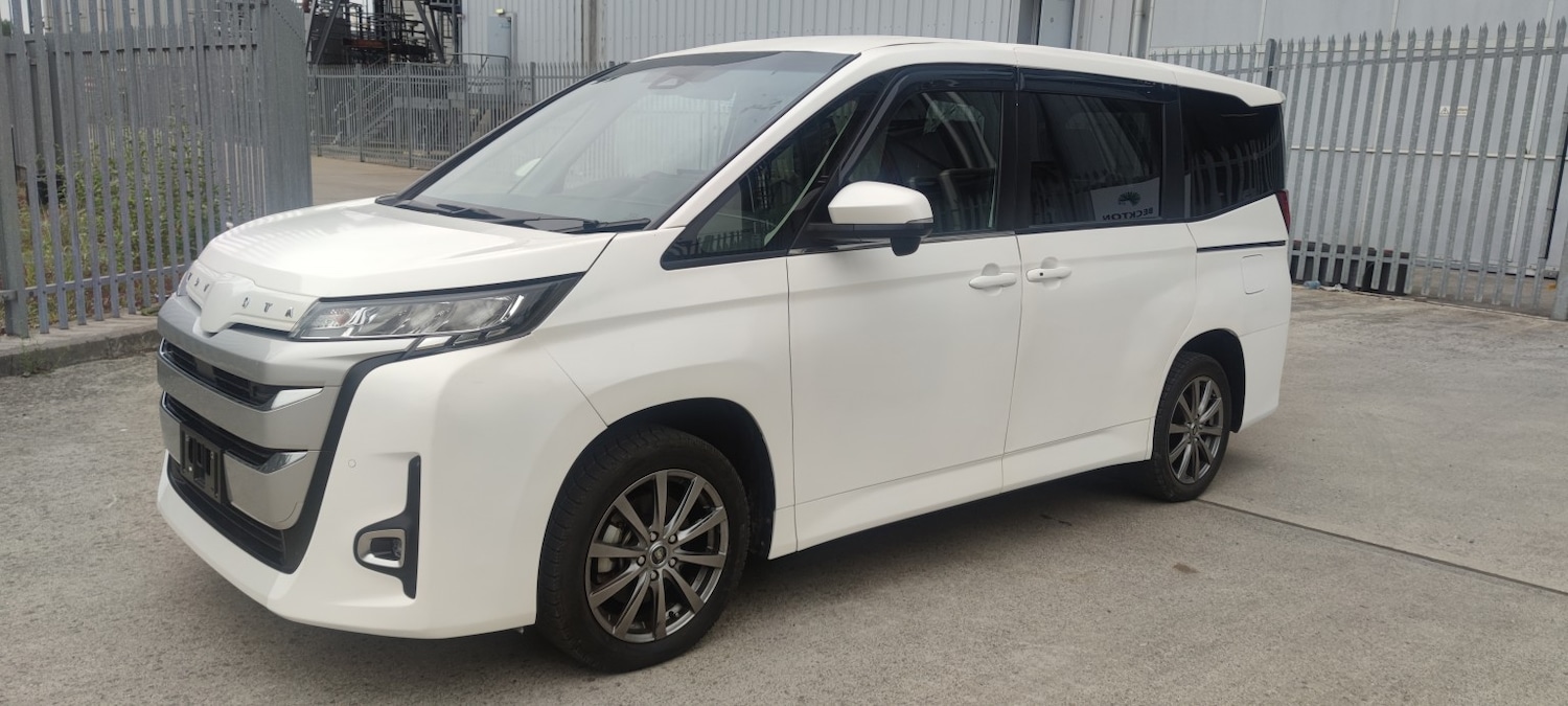 Used Toyota Noah for sale - 76483073: Photo 5