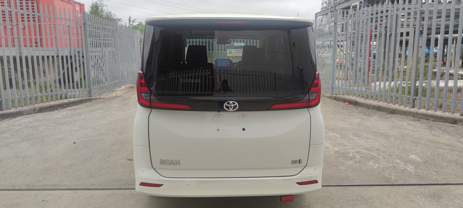 Used Toyota Noah for sale - 76483073: Photo 8