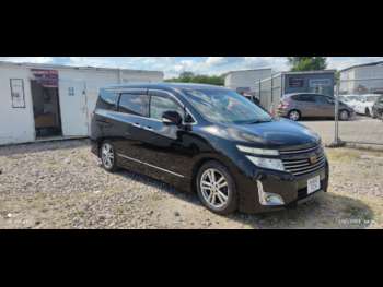 Used Nissan Elgrand 2010 for sale - 74664542: Photo