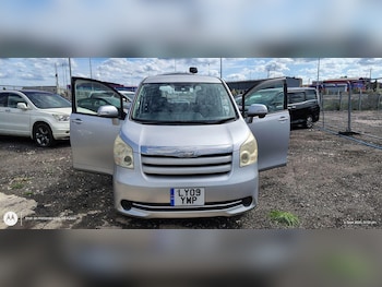 Used Toyota Noah 2009 for sale - 75856284: Photo