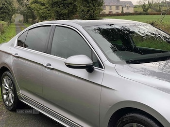 Used Volkswagen Passat 2017 for sale - 76500415: Photo