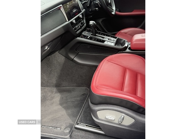 Used Porsche Macan 2023 for sale - 76473993: Photo 10