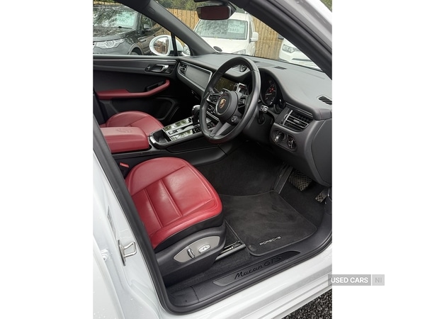 Used Porsche Macan 2023 for sale - 76473993: Photo 15