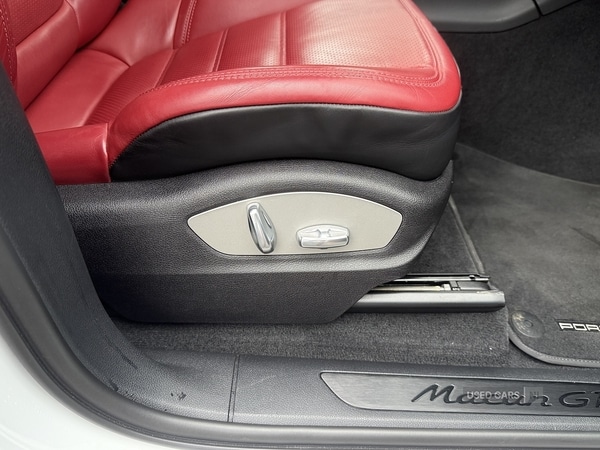 Used Porsche Macan 2023 for sale - 76473993: Photo 16