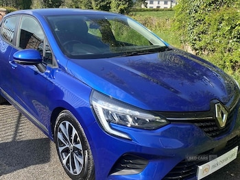 Used Renault Clio 2021 for sale - 76474305: Photo