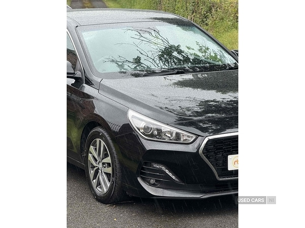 Used Hyundai i30 2018 for sale - 76474276: Photo 3