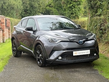 Used Toyota C-HR 2018 for sale - 79591131: Photo