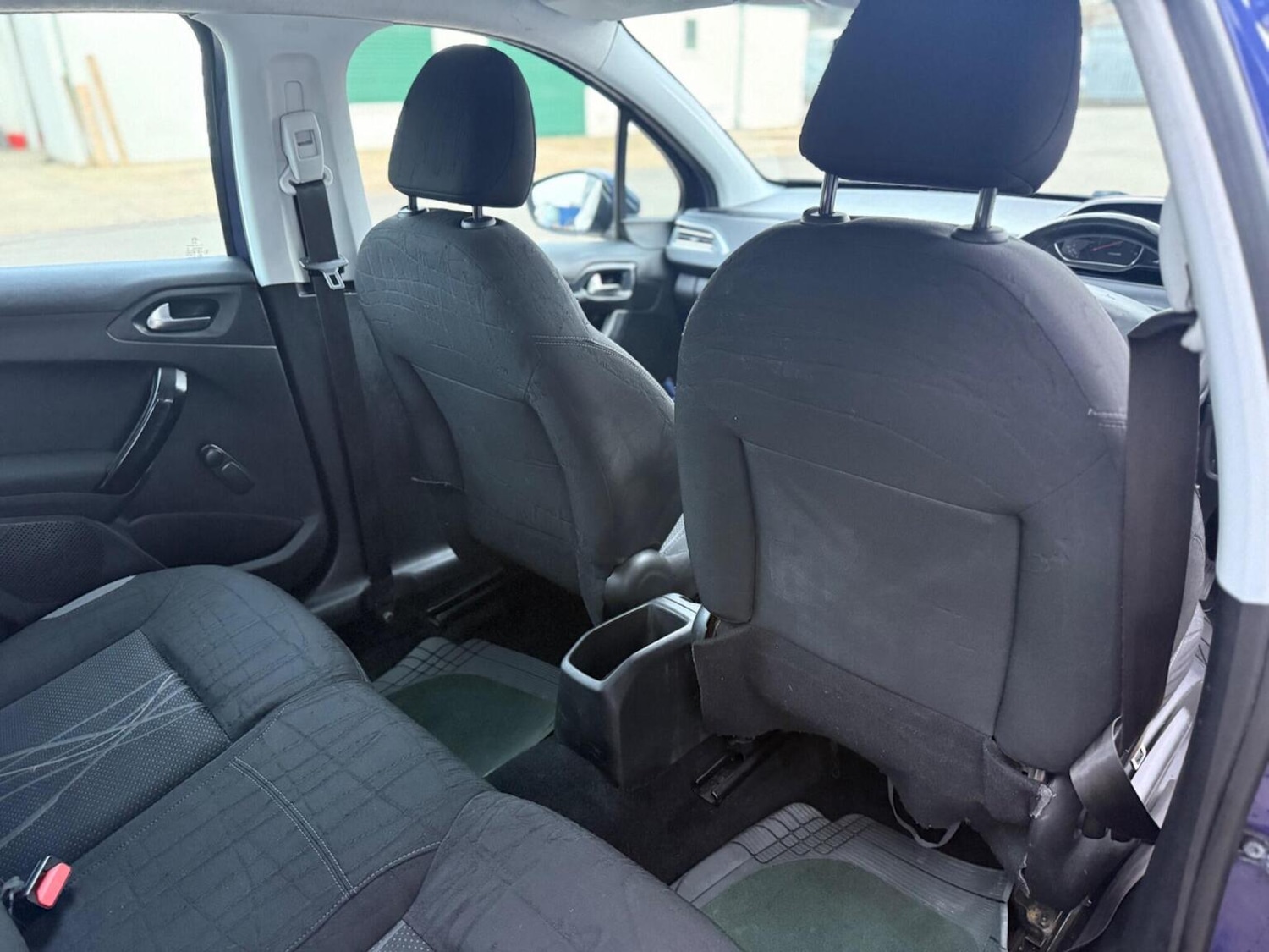 Used Peugeot 208 2013 for sale - 77558593: Photo 14