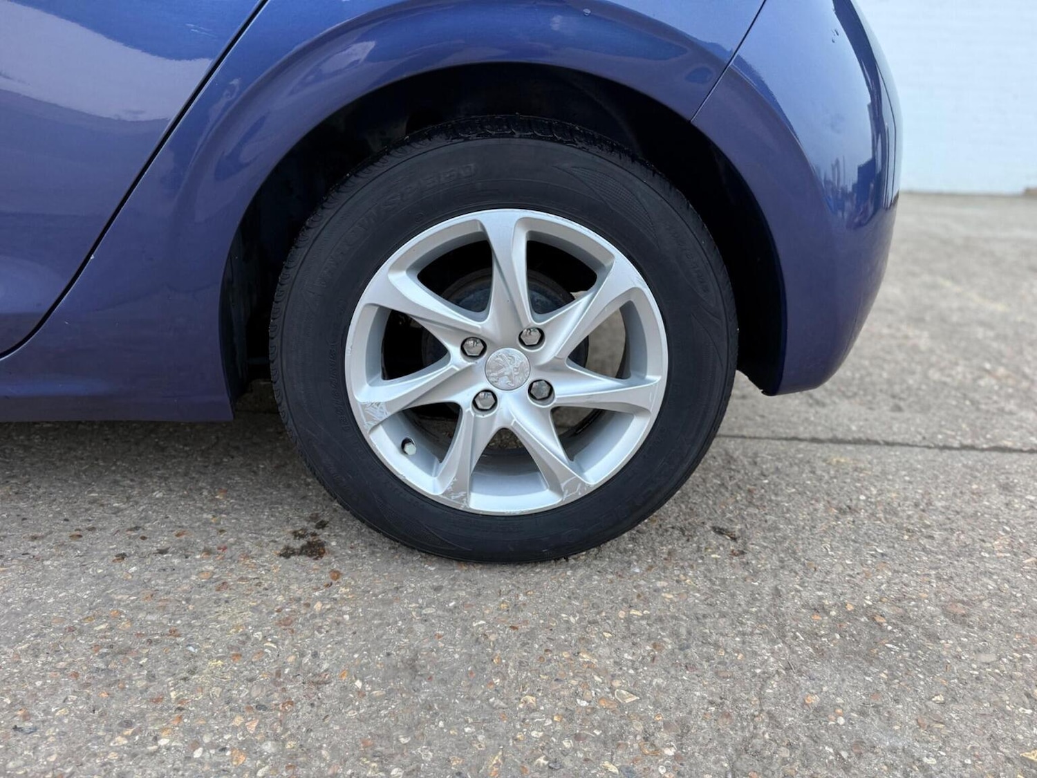 Used Peugeot 208 2013 for sale - 77558593: Photo 26