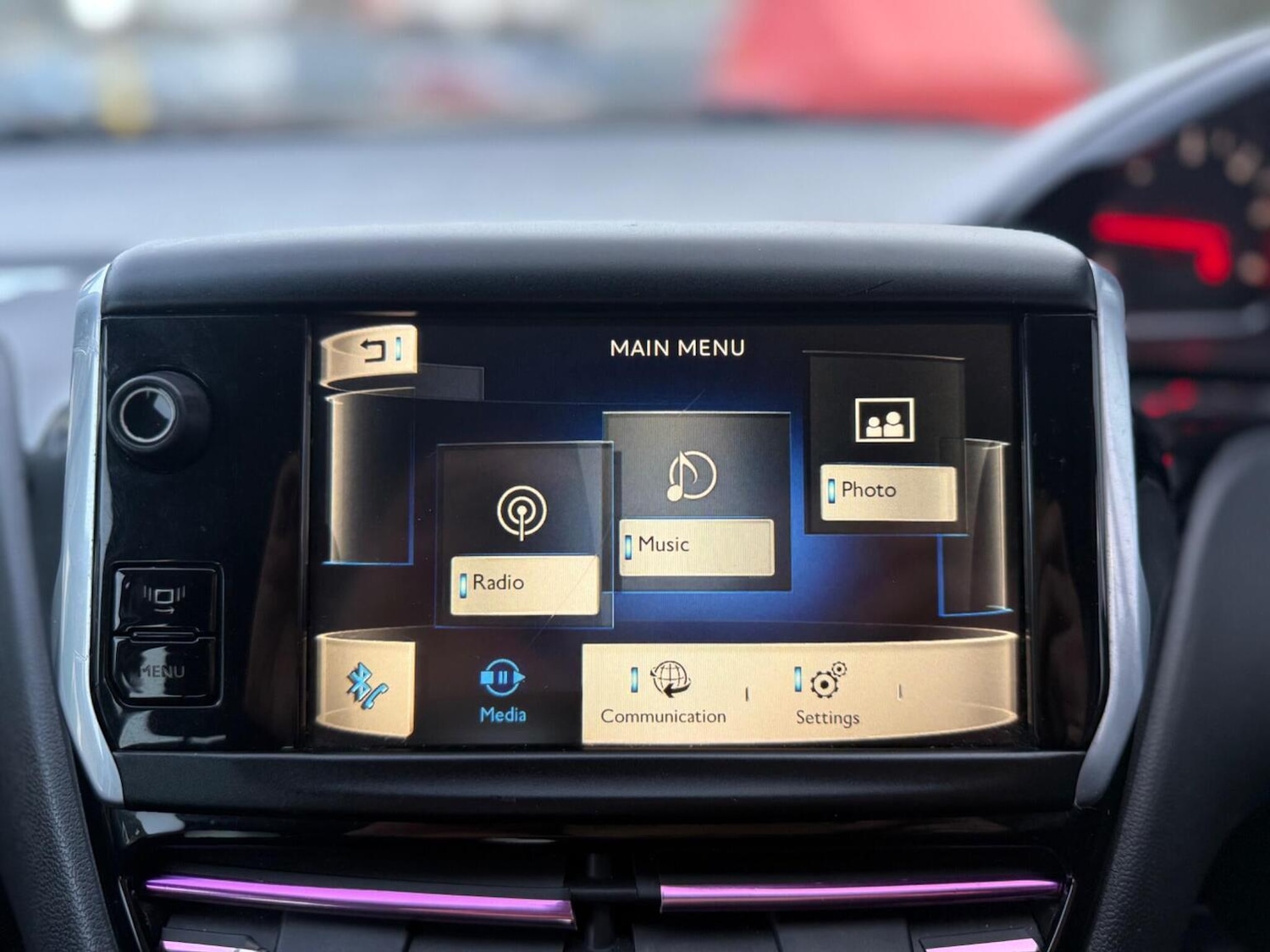 Used Peugeot 208 2013 for sale - 77558593: Photo 27