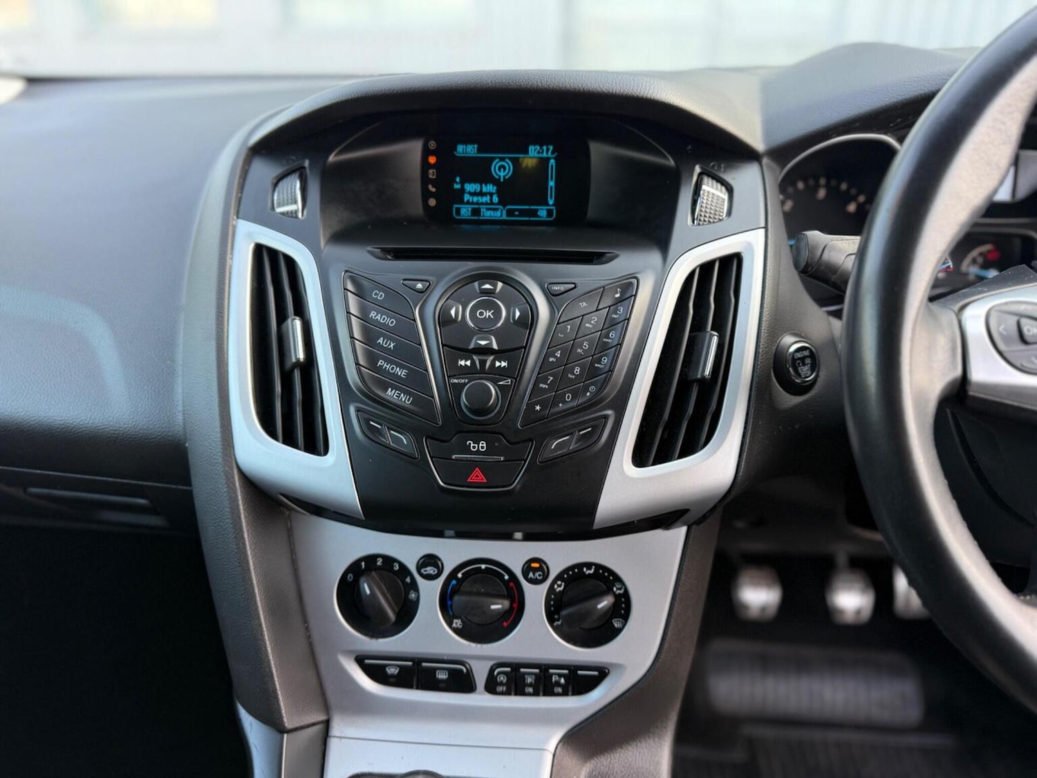 Used Ford Focus 2014 for sale - 77172993: Photo 36