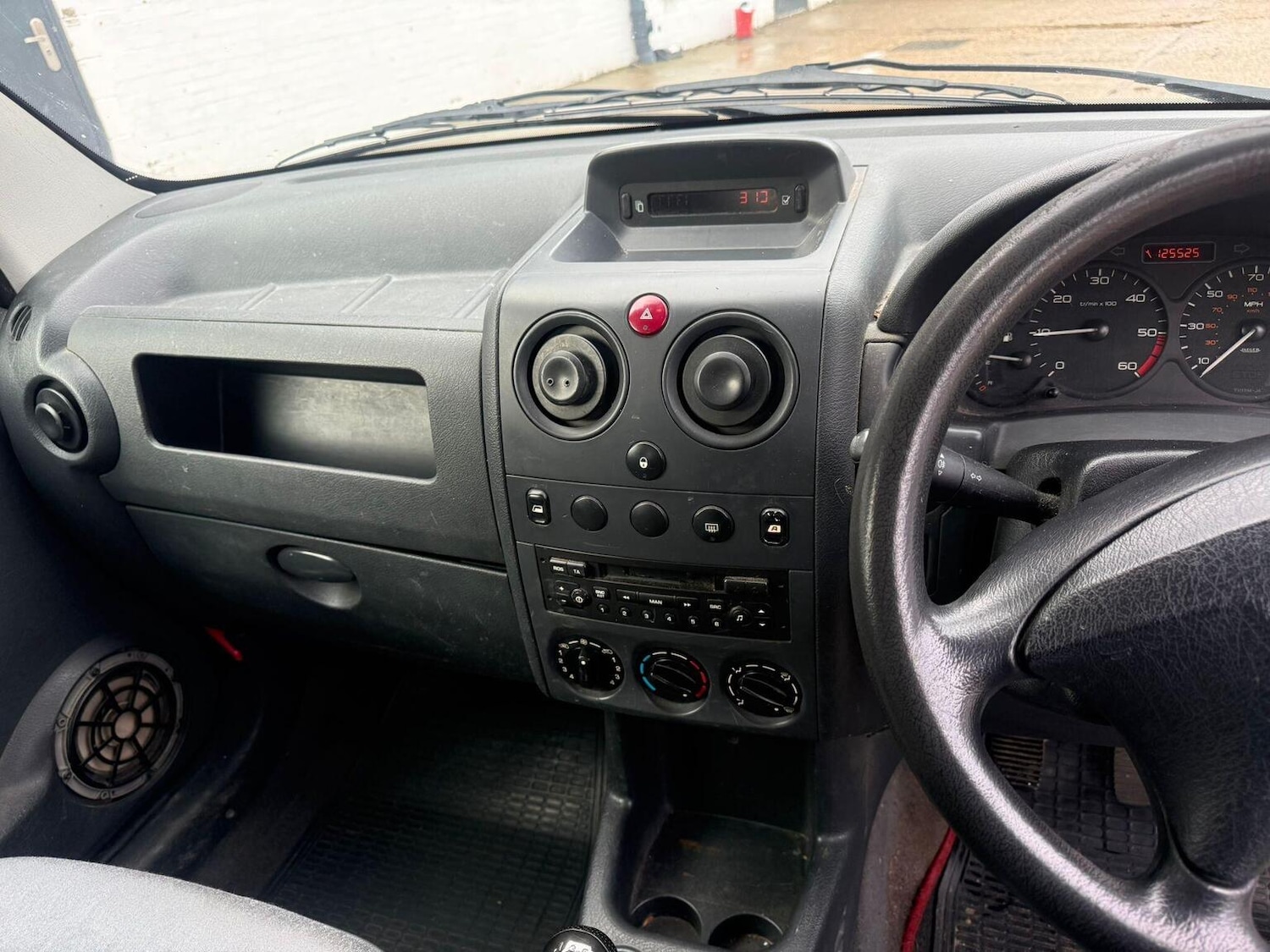 Used Citroen Berlingo 2003 for sale - 77535996: Photo 13