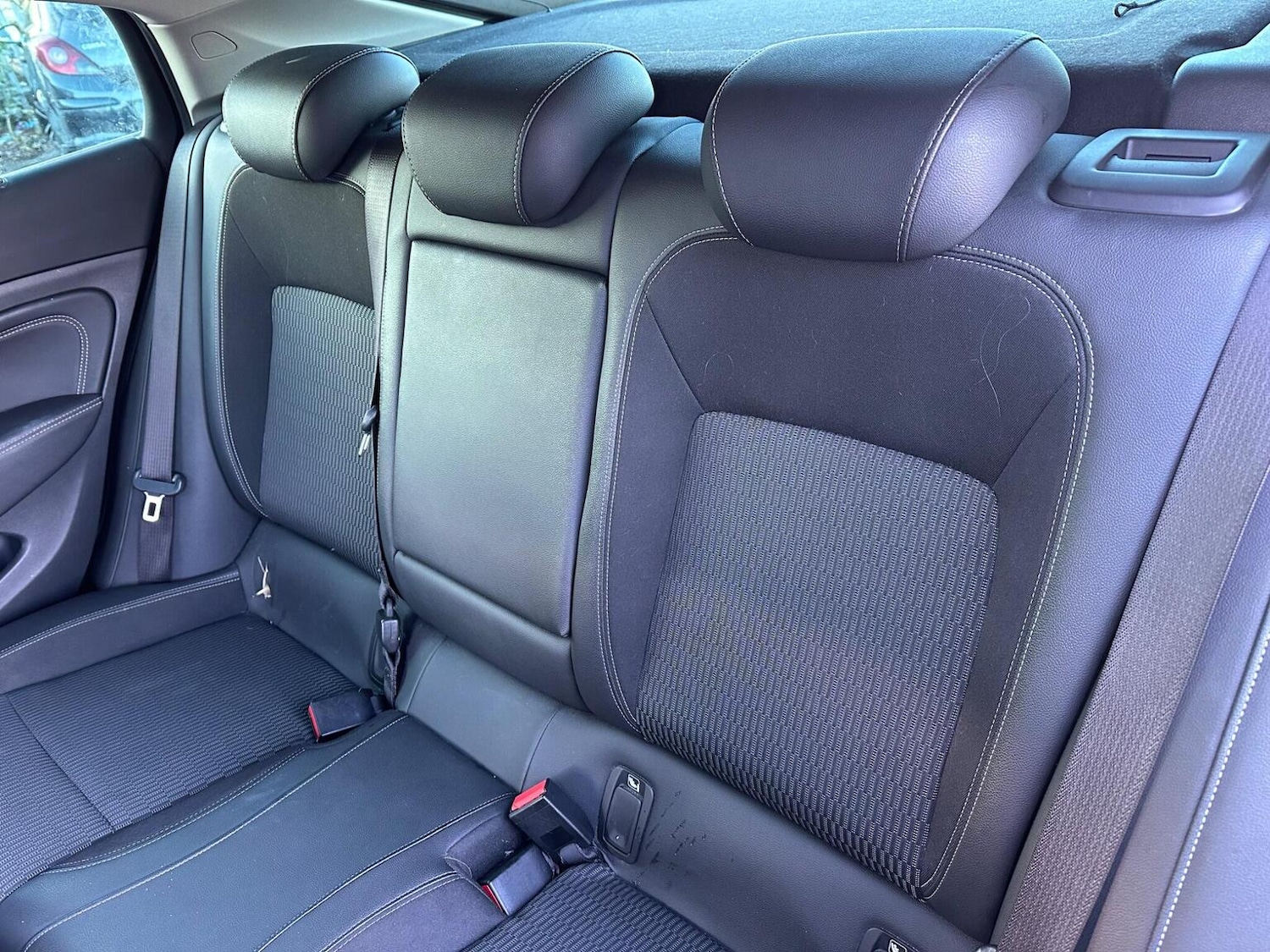 Used Vauxhall Insignia 2017 for sale - 77173196: Photo 26