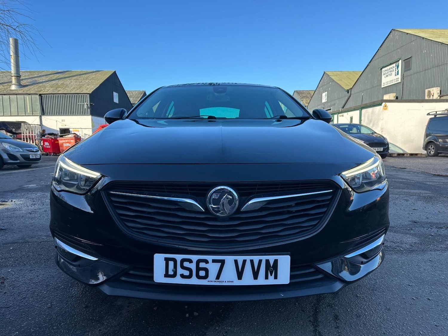 Used Vauxhall Insignia 2017 for sale - 77173196: Photo 4