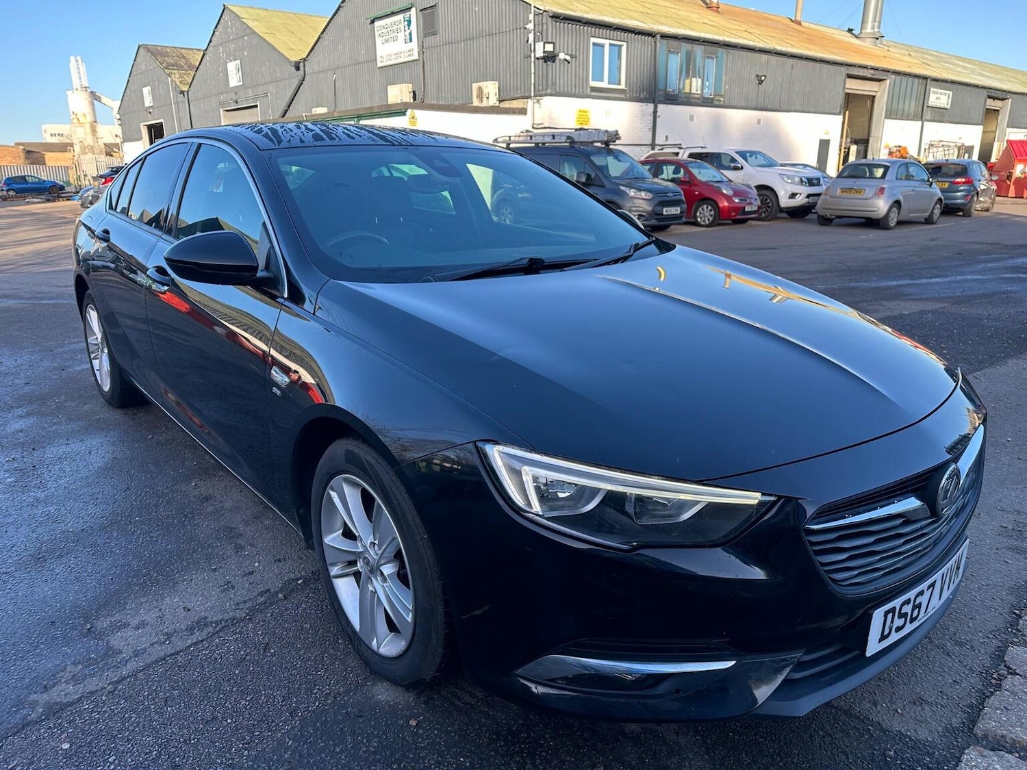 Used Vauxhall Insignia 2017 for sale - 77173196: Photo 8