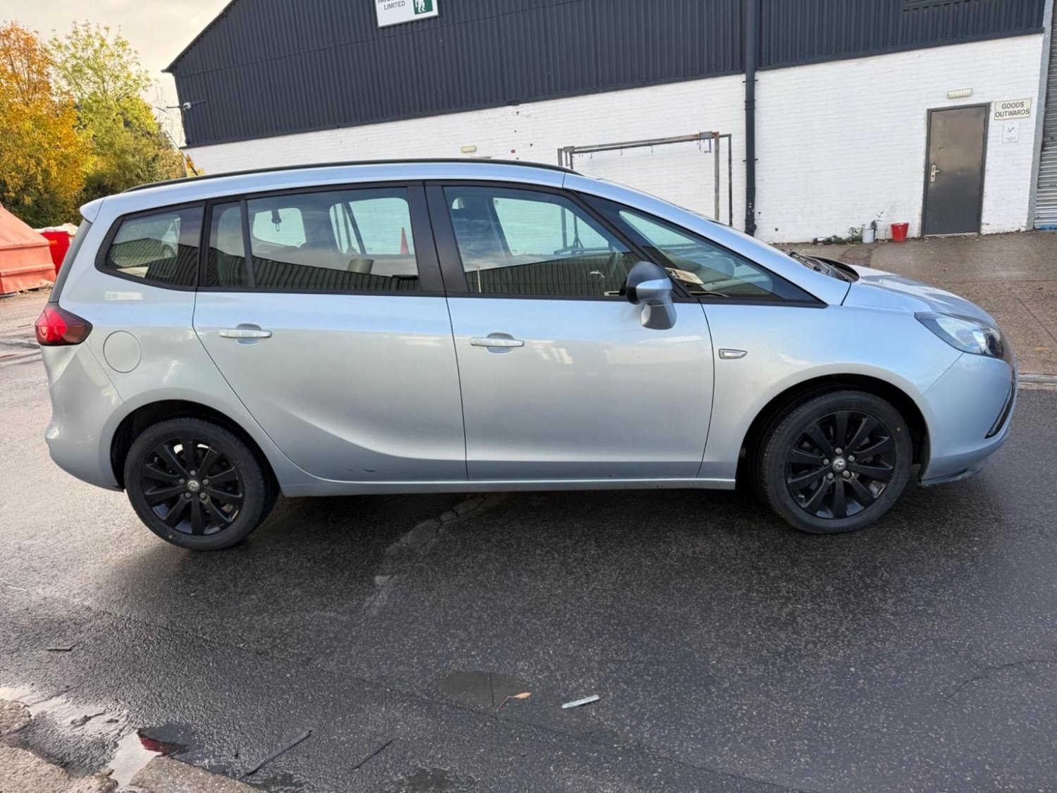 Used Vauxhall Zafira 2015 for sale - 77173078: Photo 10