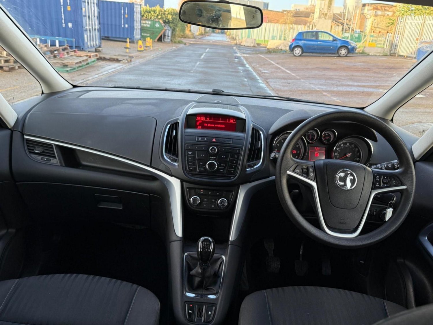 Used Vauxhall Zafira 2015 for sale - 77173078: Photo 25