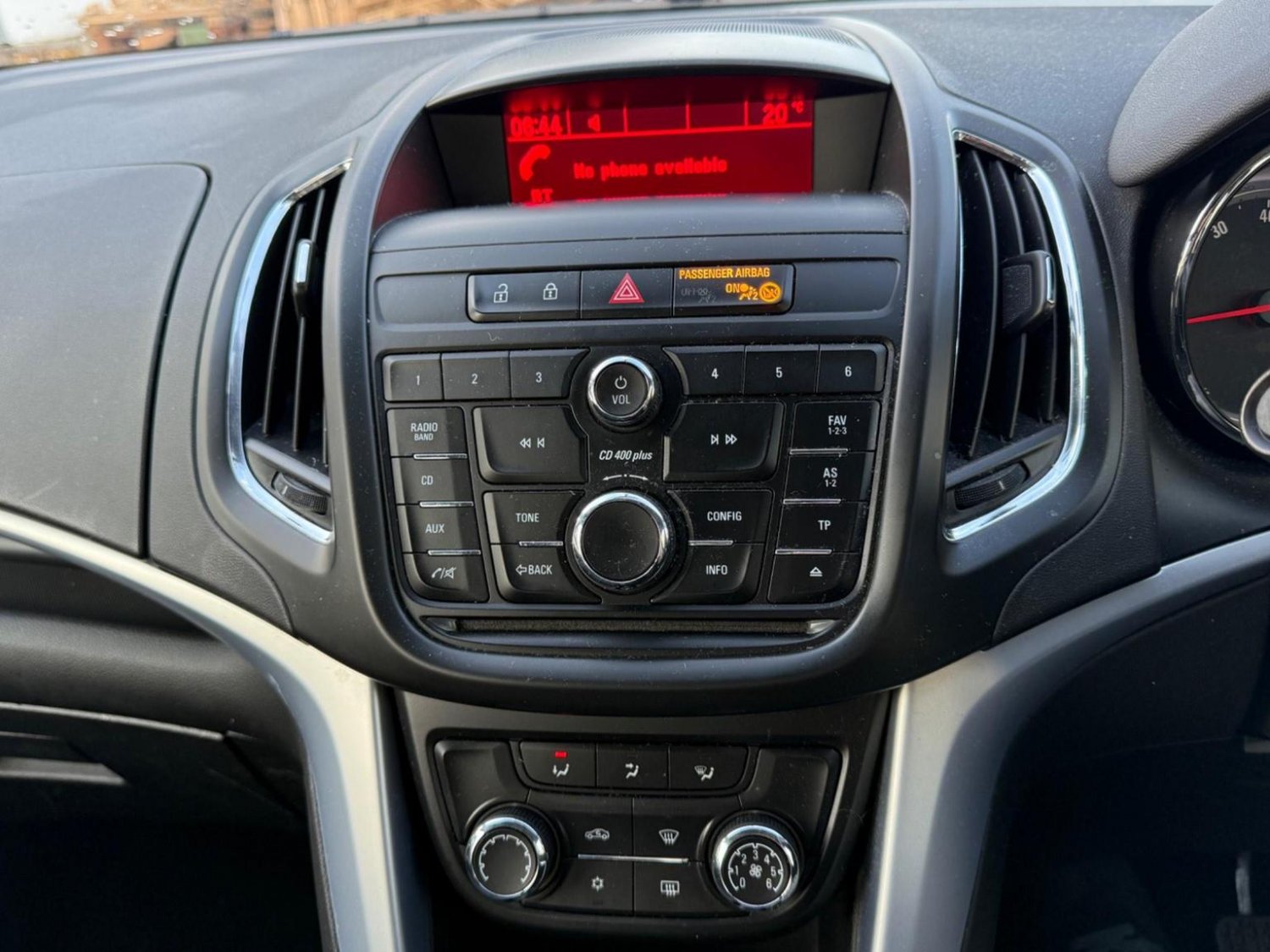 Used Vauxhall Zafira 2015 for sale - 77173078: Photo 29