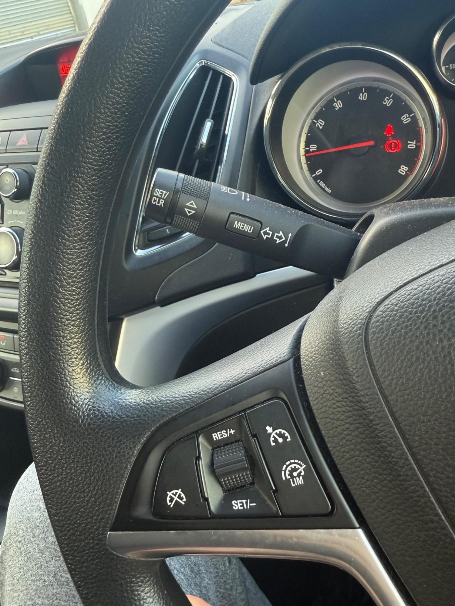 Used Vauxhall Zafira 2015 for sale - 77173078: Photo 34