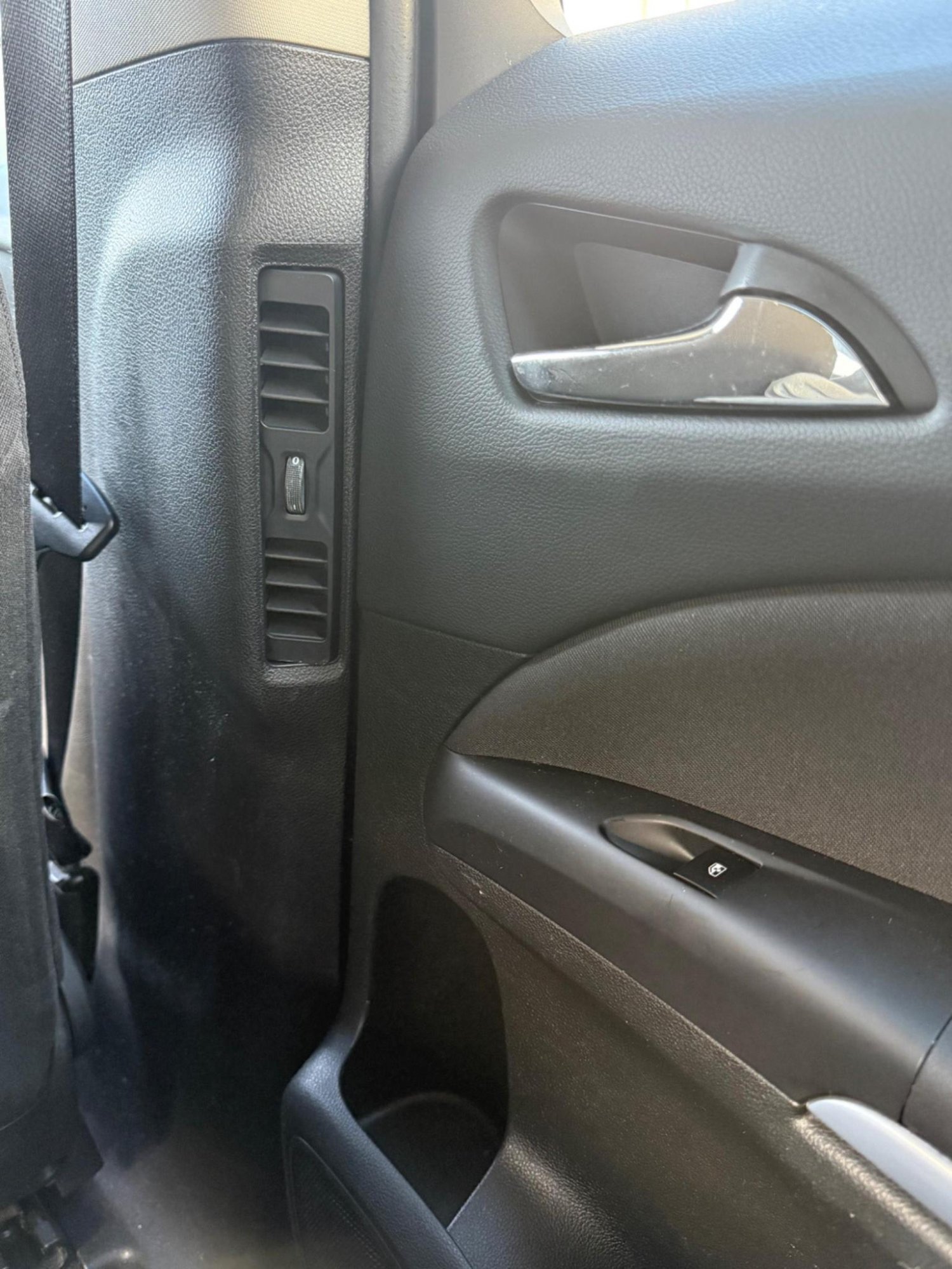 Used Vauxhall Zafira 2015 for sale - 77173078: Photo 39