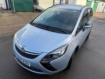 Used Vauxhall Zafira 2015 for sale - 77173078: Photo