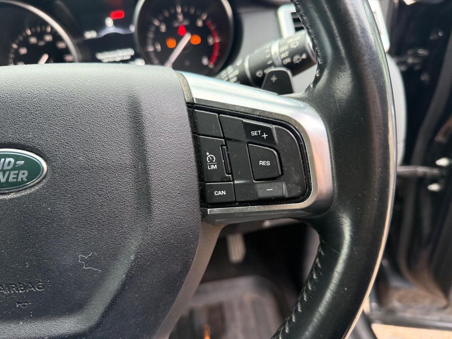 Used Land Rover Discovery Sport 2017 for sale - 77478097: Photo 26