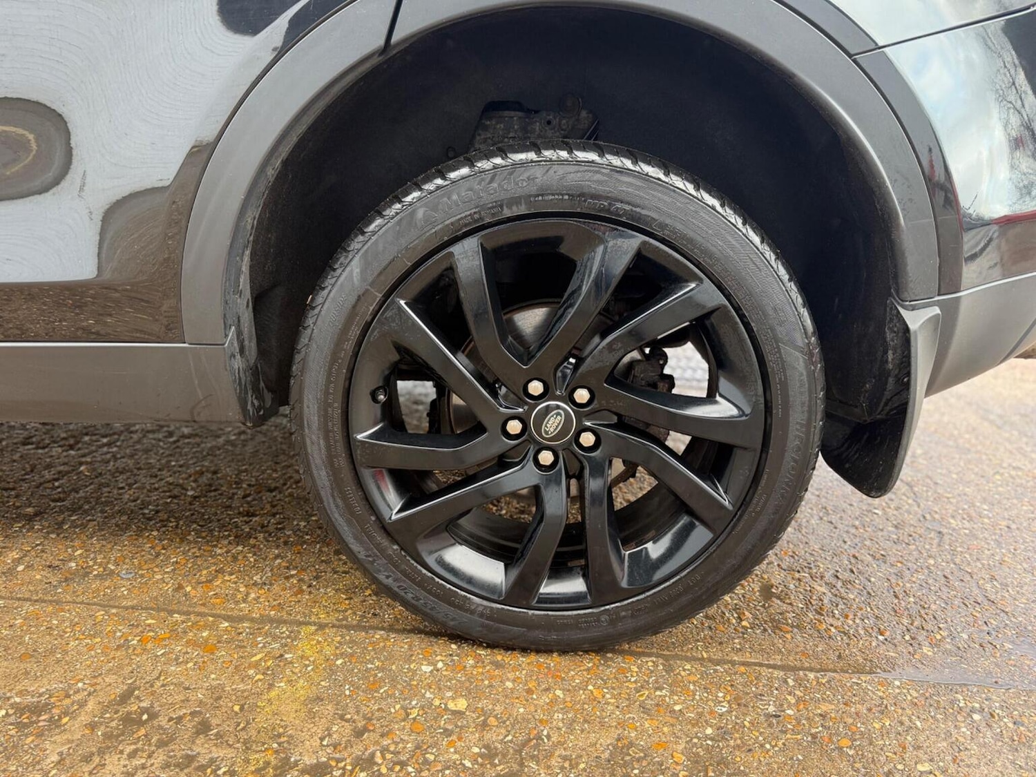 Used Land Rover Discovery Sport 2017 for sale - 77478097: Photo 32