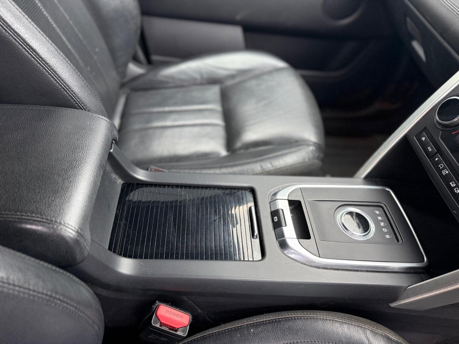 Used Land Rover Discovery Sport 2017 for sale - 77478097: Photo 42