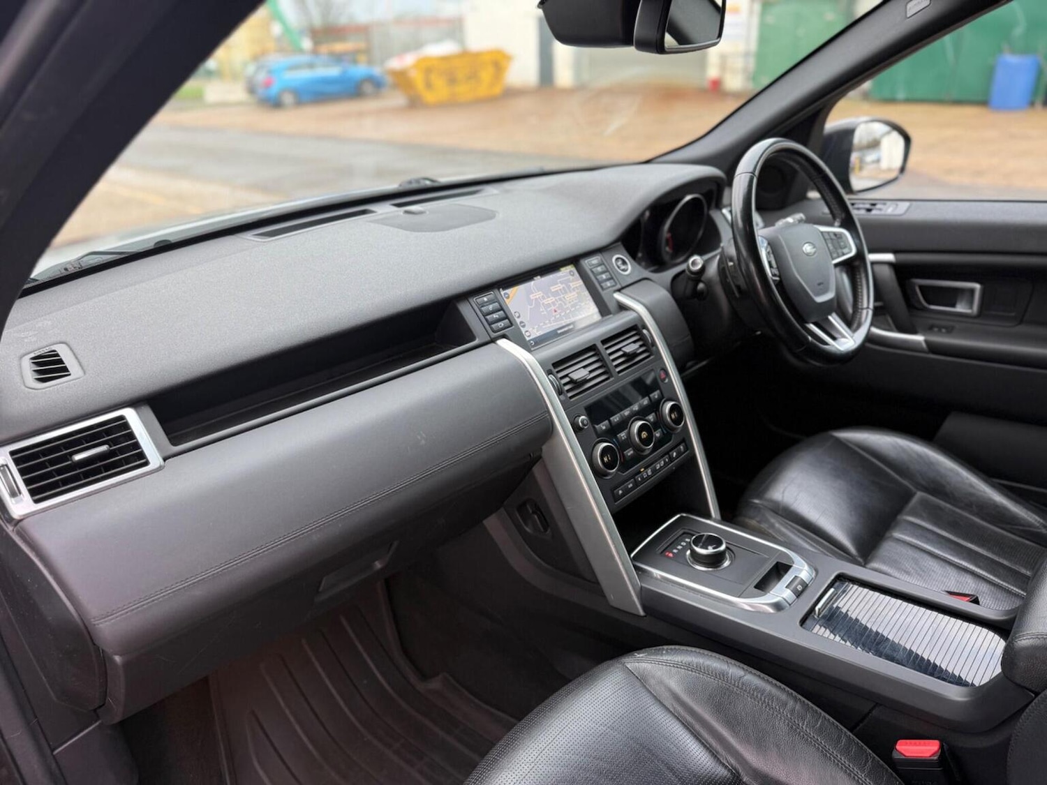 Used Land Rover Discovery Sport 2017 for sale - 77478097: Photo 9