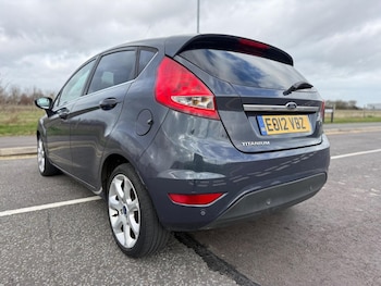 Used Ford Fiesta 2012 for sale - 77636963: Photo