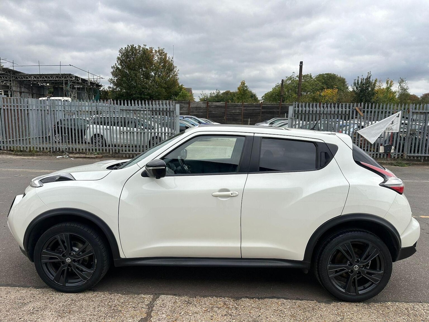 Used Nissan Juke 2016 for sale - 77173004: Photo 10