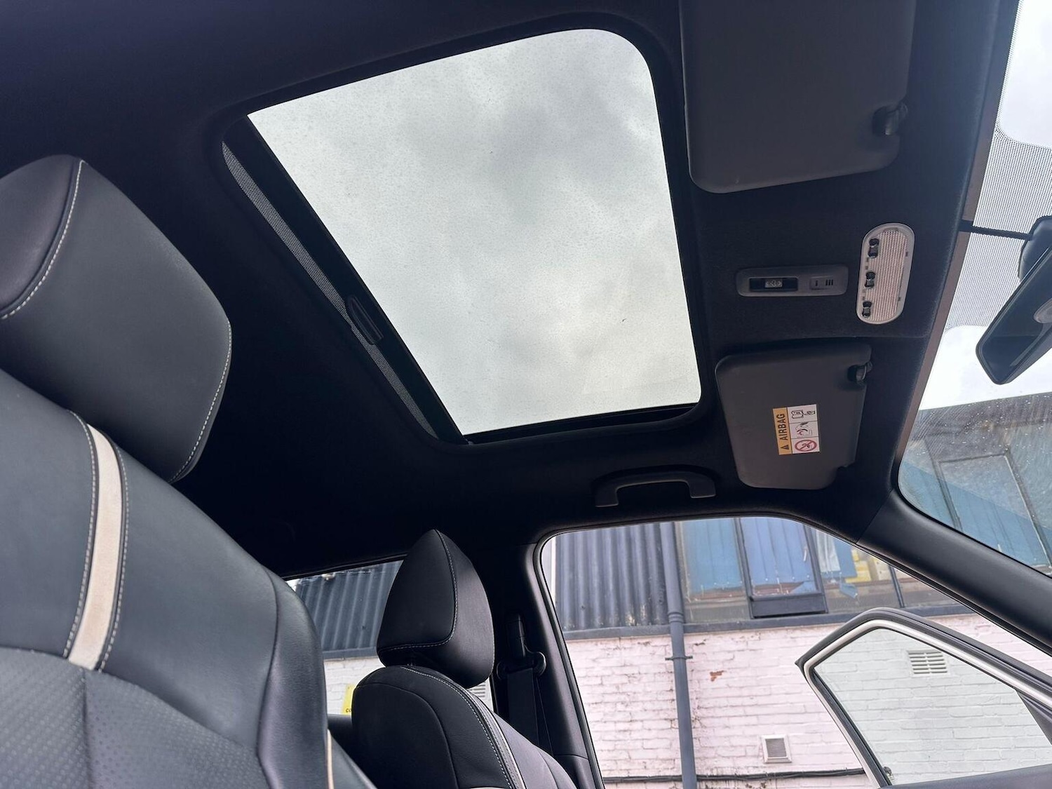 Used Nissan Juke 2016 for sale - 77173004: Photo 26