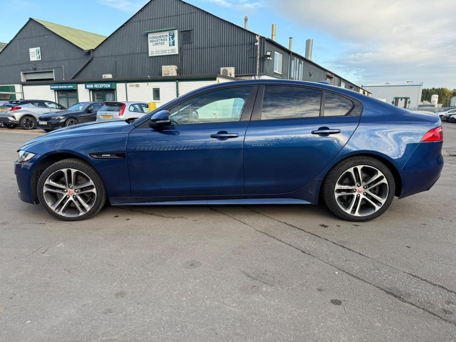 Used Jaguar XE 2016 for sale - 77173072: Photo 11