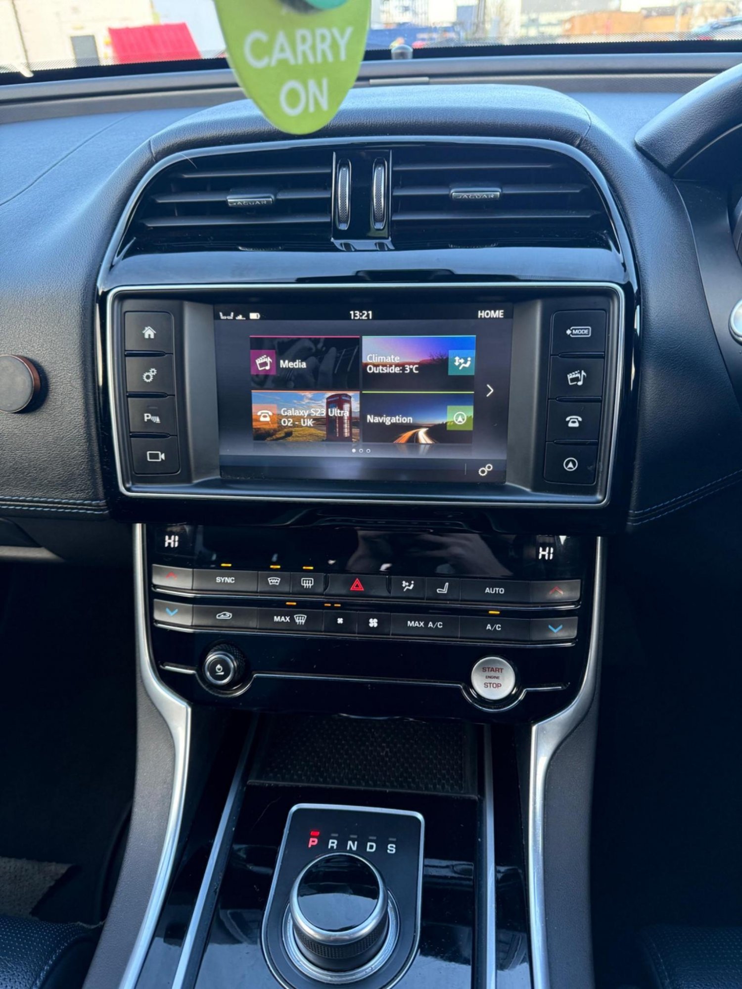 Used Jaguar XE 2016 for sale - 77173072: Photo 27