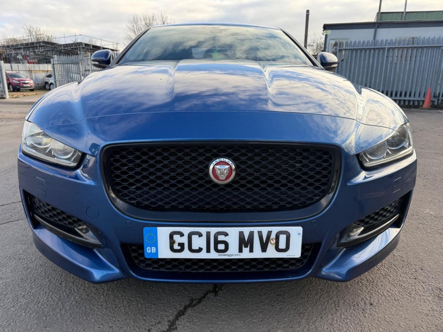 Used Jaguar XE 2016 for sale - 77173072: Photo 9