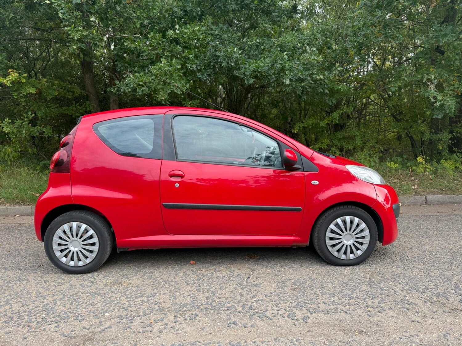Used Peugeot 107 2014 for sale - 78145882: Photo 8